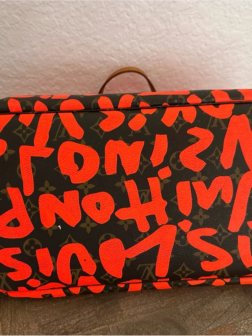 Louis Vuitton eye catching